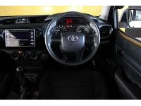2019 Toyota Hilux Revo DOUBLE CAB 2.4 Z Edition J Plus เกียร์ธรรมดา 6 สปีด สีขาว 4ประตูตัวเตี้ยแซดอิดิชั่น สวยจัด รูปที่ 4